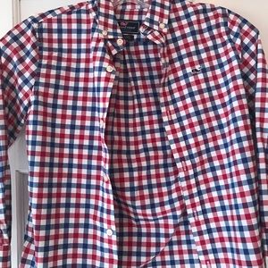 Vineyard Vines Button Down!